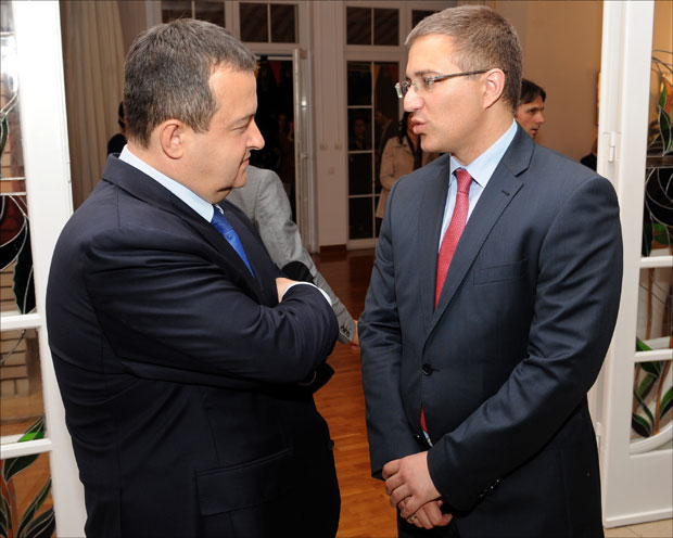 Савез СНС И СПС и за Београд?